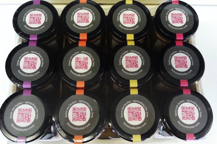 printed labels on rolls qr code